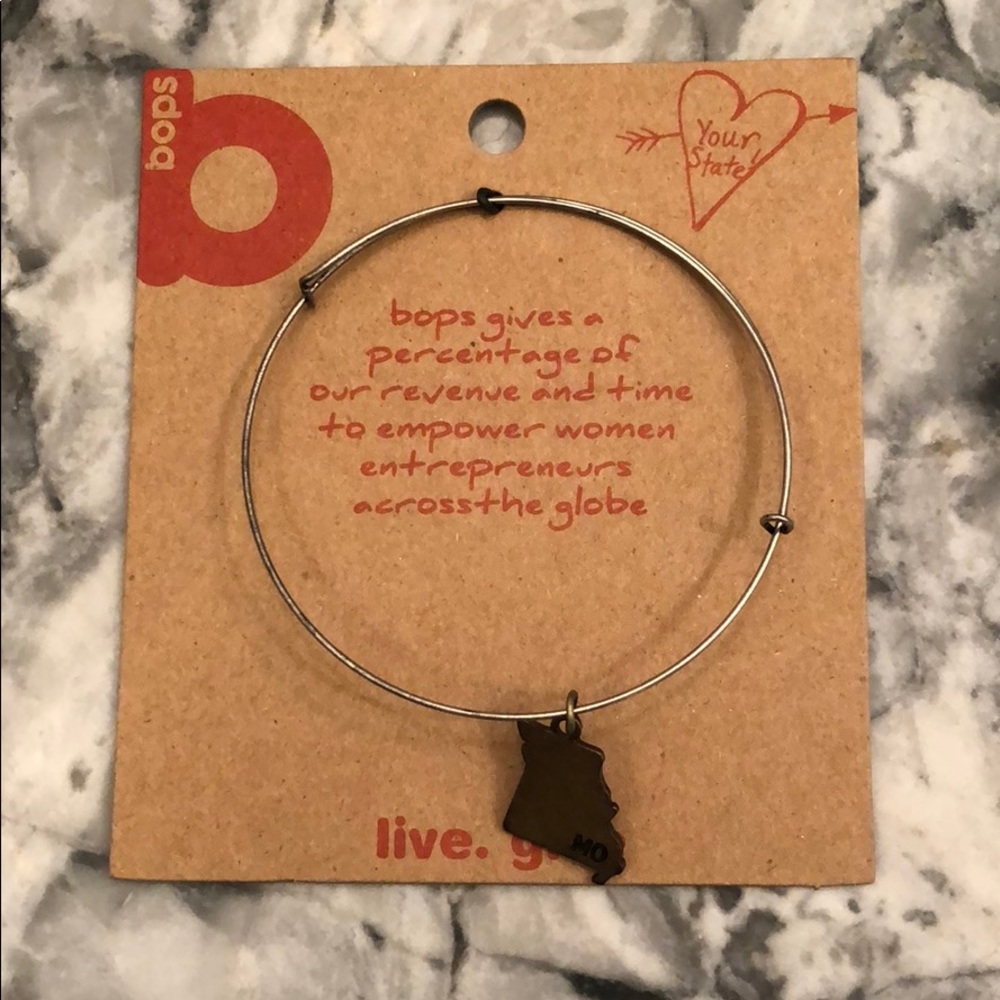 🌵 NWT Missouri bracelet